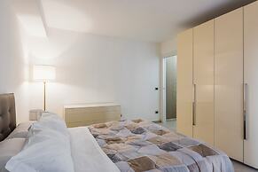 Finestra Su Cala Rossa Wonderful Italy