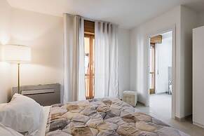 Finestra Su Cala Rossa Wonderful Italy