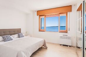 Finestra Su Cala Rossa Wonderful Italy