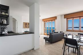 Finestra Su Cala Rossa Wonderful Italy