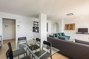 Finestra Su Cala Rossa Wonderful Italy