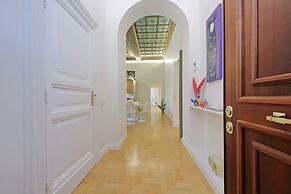 Rare Large and Elegant Rome Apartment in Prati Neighborhood Perfect fo