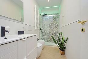 Rare Large and Elegant Rome Apartment in Prati Neighborhood Perfect fo