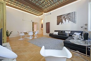 Rare Large and Elegant Rome Apartment in Prati Neighborhood Perfect fo