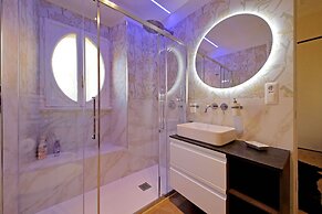 Rare Large and Elegant Rome Apartment in Prati Neighborhood Perfect fo