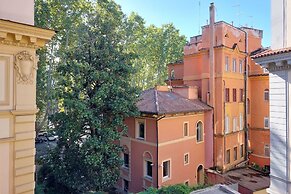 Rare Large and Elegant Rome Apartment in Prati Neighborhood Perfect fo