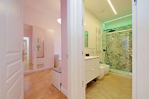 Rare Large and Elegant Rome Apartment in Prati Neighborhood Perfect fo