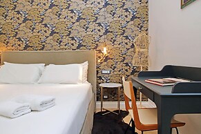 Rare Large and Elegant Rome Apartment in Prati Neighborhood Perfect fo