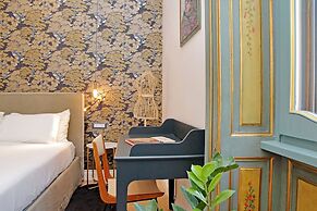 Rare Large and Elegant Rome Apartment in Prati Neighborhood Perfect fo