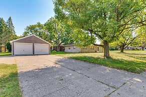 2 Mi to Purdue: Modern Home in West Lafayette