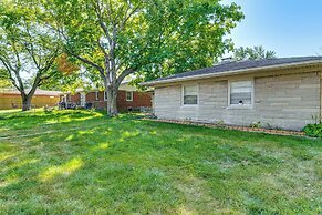 2 Mi to Purdue: Modern Home in West Lafayette