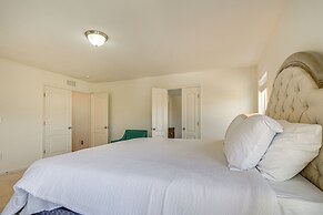 Centrally Located Home in Fredericksburg!