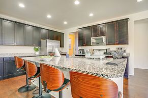 Centrally Located Home in Fredericksburg!