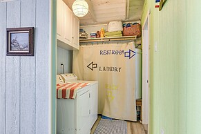 Beachfront Cottage w/ Boardwalk in Freeport