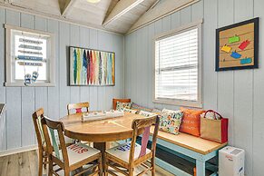 Beachfront Cottage w/ Boardwalk in Freeport