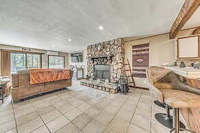 16 Mi to Ski Apache: Ruidoso Condo