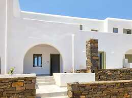 Ampelas Nostalgia Gem - Seaview Getaway in Paros