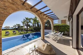 Ayia Napa Seafront Ionion Villa H5