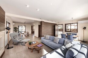 Ayia Napa Seafront Ionion Villa H5