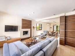 Ayia Napa Seafront Ionion Villa H5