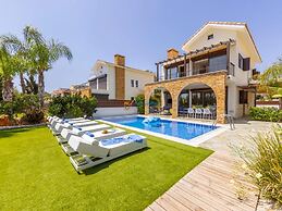 Ayia Napa Seafront Ionion Villa H5