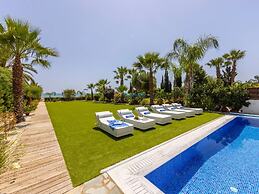 Ayia Napa Seafront Ionion Villa H5