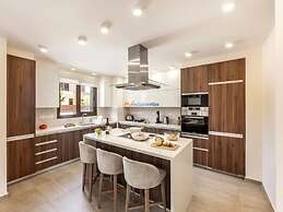 Ayia Napa Seafront Ionion Villa H5