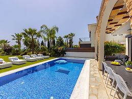 Ayia Napa Seafront Ionion Villa H5