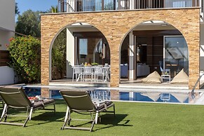 Ayia Napa Seafront Ionion Villa H5