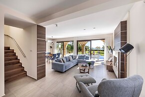 Ayia Napa Seafront Ionion Villa H5