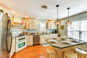 2 Mi to Boardwalk: Home w/ Deck in Bethany Beach!