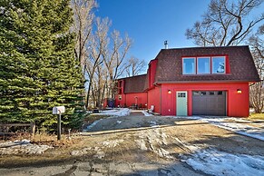 Cozy Mountain Studio By Main Street & Hot Springs!