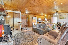 Table Rock Lake Cabin w/ Waterfront Views!
