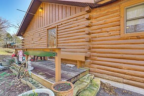 Table Rock Lake Cabin w/ Waterfront Views!