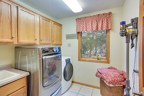 Home w/ Hot Tub & Dock on Howard Lake!
