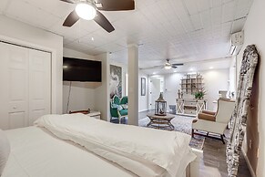 Private Hot Tub & Sauna: Georgia Nature Retreat!