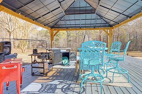 Private Hot Tub & Sauna: Georgia Nature Retreat!
