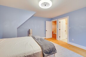 Secluded Family Home Near Hiking in Voluntown!