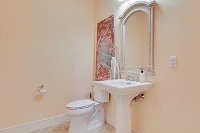 Secluded Family Home Near Hiking in Voluntown!