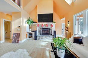 Secluded Family Home Near Hiking in Voluntown!