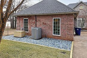 Guthrie Lake House w/ Dock + Waterfront Views!