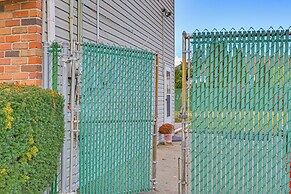 2 Mi to UBS Arena: Wfh-friendly Couple's Retreat