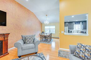 4 Mi to Hudson River: Quiet Newburgh Home!