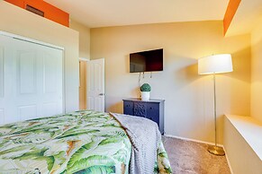 Poolside Oasis: 3 Mi to Lookout Mountain Park!