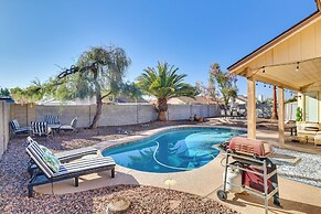 Poolside Oasis: 3 Mi to Lookout Mountain Park!