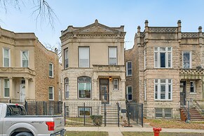 1 Mi to University of Chicago: Urban Escape!