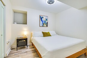 1 Mi to University of Chicago: Urban Escape!