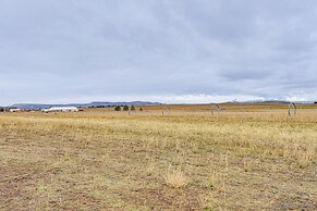 Walking Trail On-site: Tranquil Klamath Falls Apt!