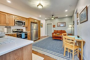 Walking Trail On-site: Tranquil Klamath Falls Apt!