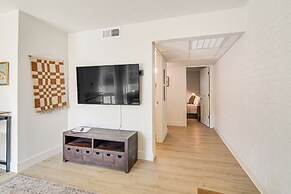 Centrally Located Branson Condo w/ Community Pools